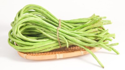 黃瓜、西紅柿、豆角、辣椒，肥料五不施，不然落花落果又傷根