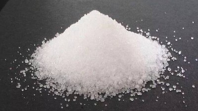 磷酸二氫鉀有何優(yōu)點?花前花后如何使用磷酸二氫鉀?；ū９?